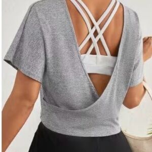 Chic Heather Gray Women's Athletic Crop Top